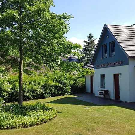 Exkl Fh Fleiderbusch, Kamin, W-lan